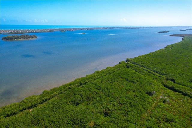 1077 Cheval Drive, Vero Beach, FL 32960