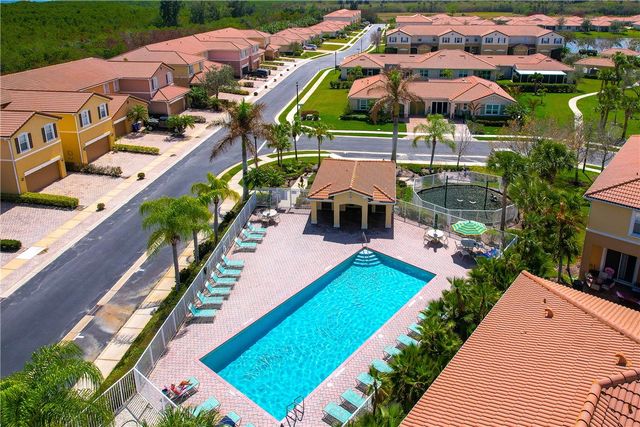 1077 Cheval Drive, Vero Beach, FL 32960