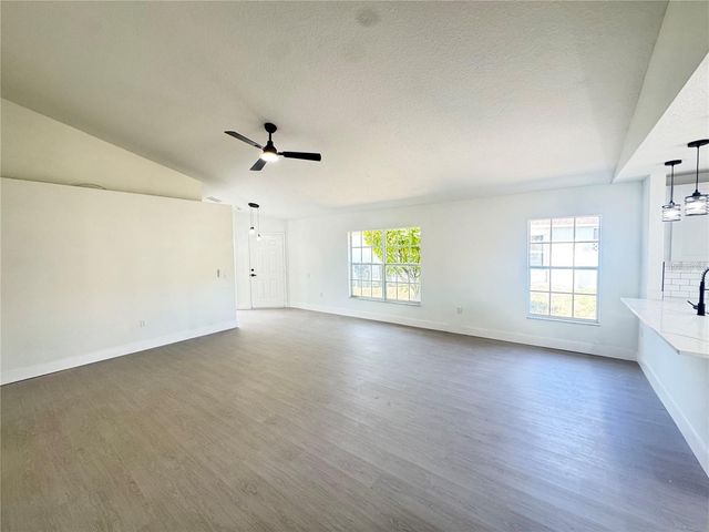 207 HIGH RIDGE DRIVE, Davenport, FL 33837