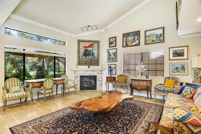 1718 Tecalote Drive 9, Fallbrook, CA 92028