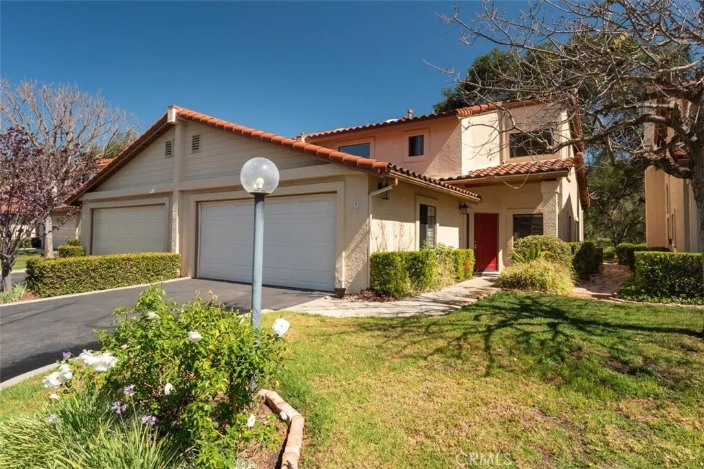 1718 Tecalote Drive 9, Fallbrook, CA 92028