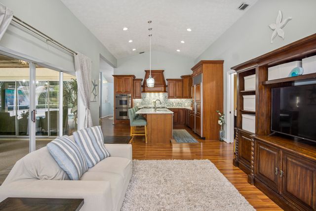 721 SW Lighthouse Drive, Palm City, FL 34990