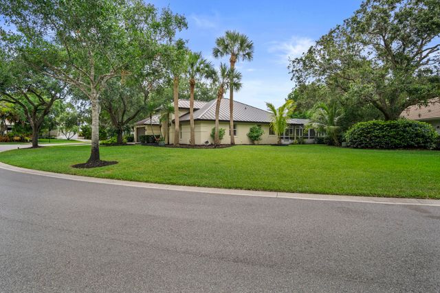 721 SW Lighthouse Drive, Palm City, FL 34990