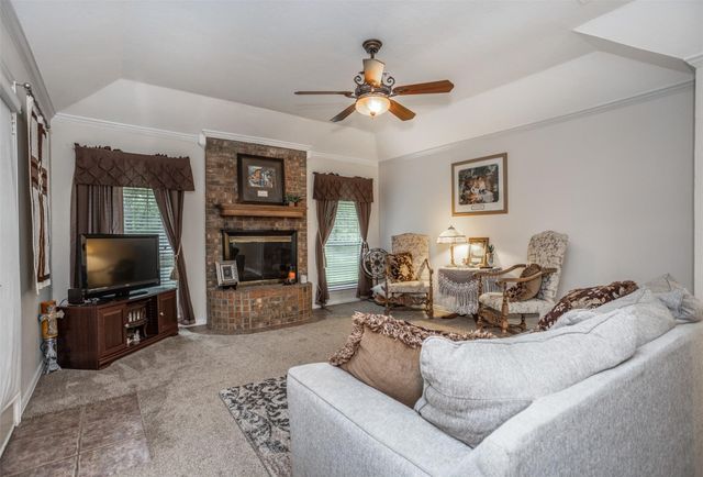 8059 E US Highway 82, Gainesville, TX 76240