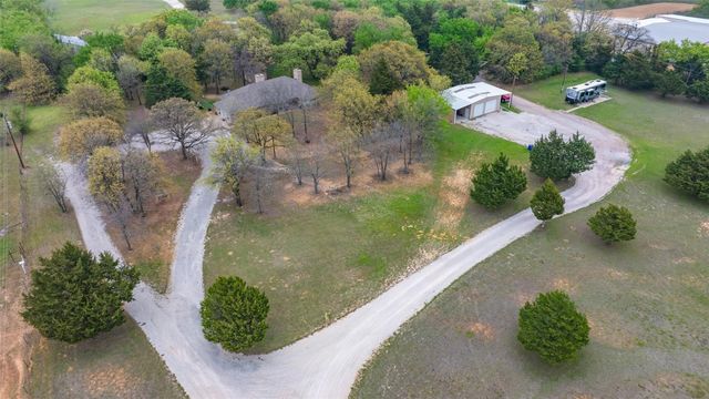 8059 E US Highway 82, Gainesville, TX 76240