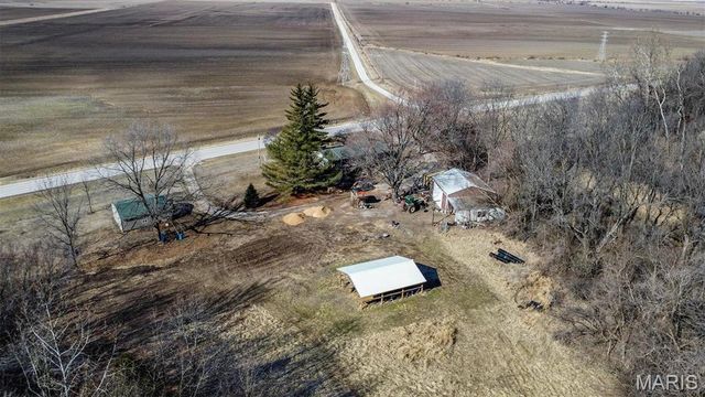 14912 State Hwy 96, Nebo, IL 62355