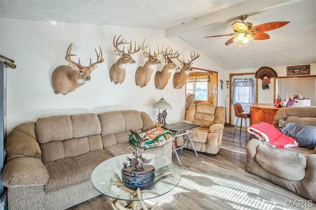 14912 State Hwy 96, Nebo, IL 62355