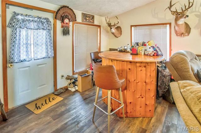 14912 State Hwy 96, Nebo, IL 62355