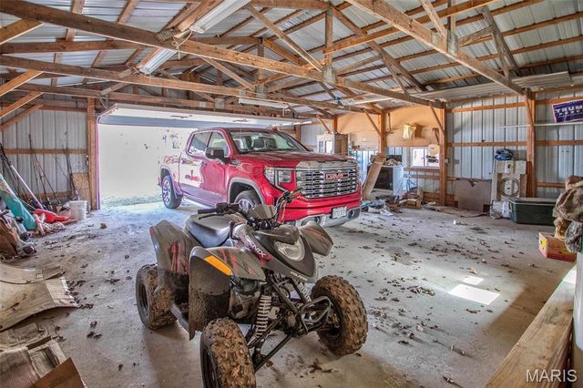 14912 State Hwy 96, Nebo, IL 62355