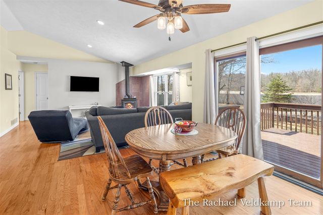 14193 108th Avenue, Grand Haven, MI 49417