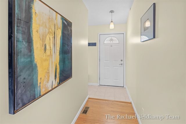 14193 108th Avenue, Grand Haven, MI 49417