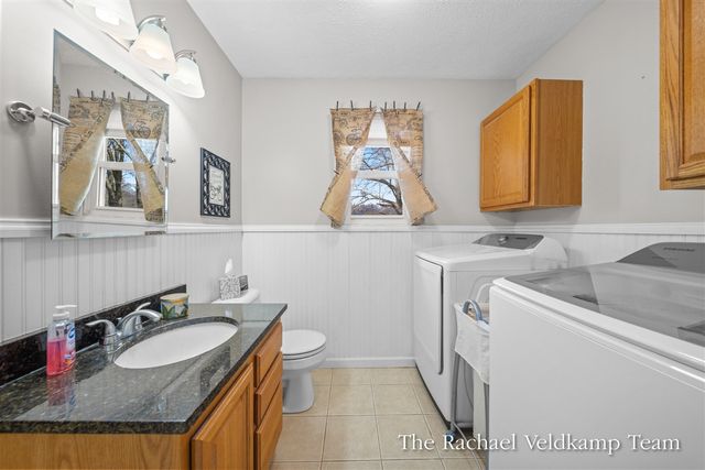 14193 108th Avenue, Grand Haven, MI 49417