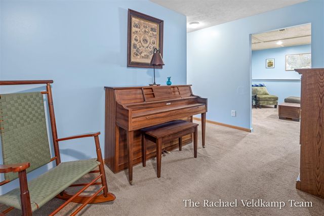 14193 108th Avenue, Grand Haven, MI 49417