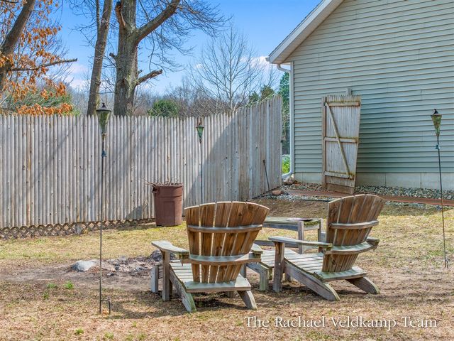 14193 108th Avenue, Grand Haven, MI 49417