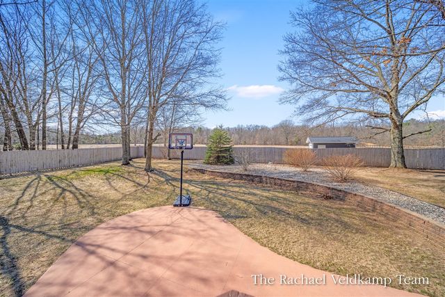 14193 108th Avenue, Grand Haven, MI 49417