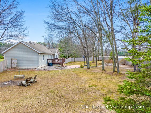 14193 108th Avenue, Grand Haven, MI 49417