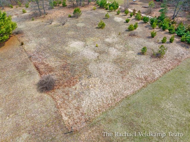 14193 108th Avenue, Grand Haven, MI 49417