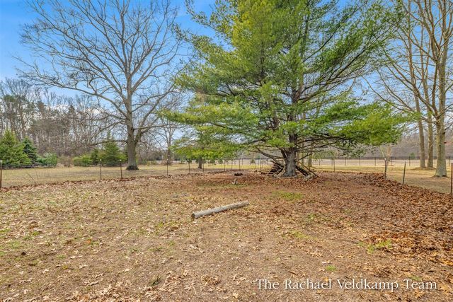 14193 108th Avenue, Grand Haven, MI 49417