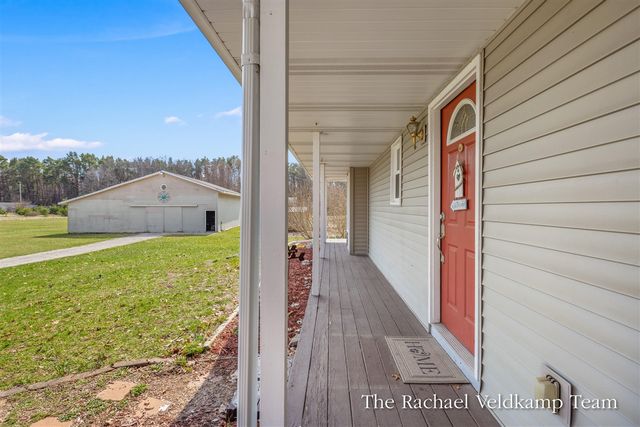 14193 108th Avenue, Grand Haven, MI 49417