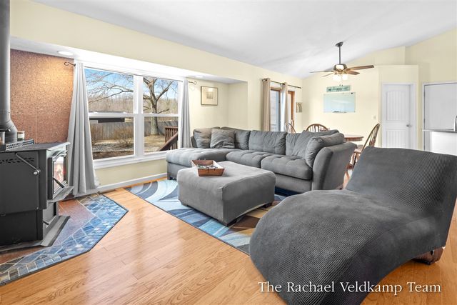 14193 108th Avenue, Grand Haven, MI 49417