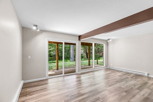 444 Loomis St, Westfield, MA 01085