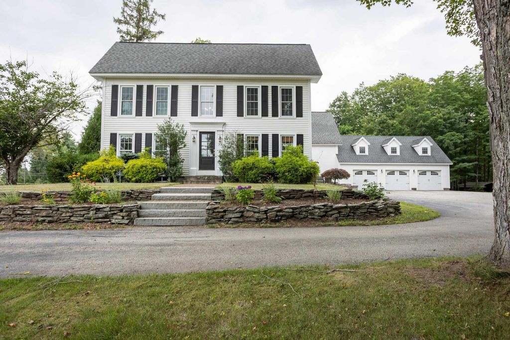 77 Broad Street, Hollis, NH 03049