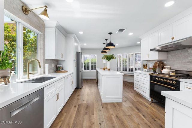 2513 Radford Court, Simi Valley, CA 93063