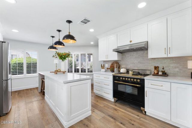 2513 Radford Court, Simi Valley, CA 93063