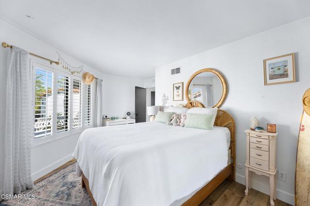 2513 Radford Court, Simi Valley, CA 93063