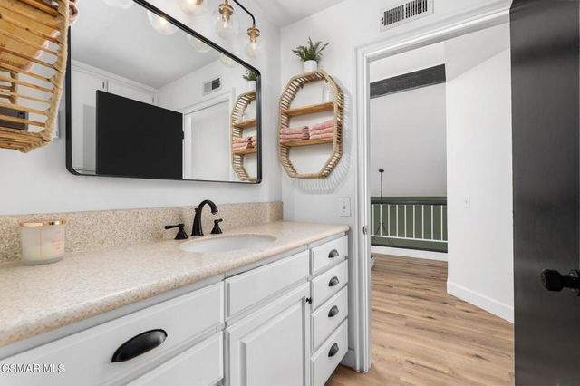 2513 Radford Court, Simi Valley, CA 93063