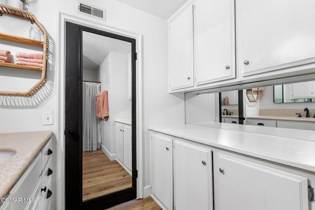 Image 58 of property listing at 2513 Radford Court, Simi Valley, CA 93063