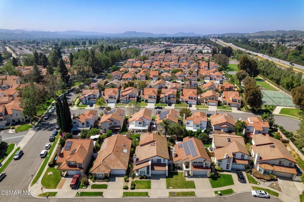 Image 86 of property listing at 2513 Radford Court, Simi Valley, CA 93063