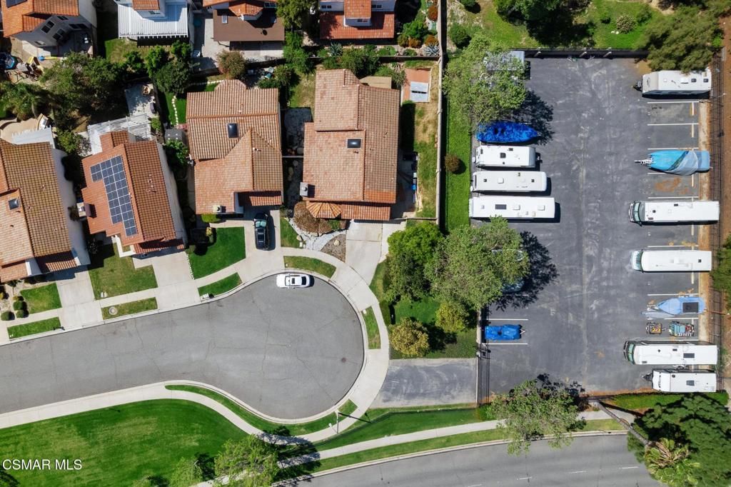 Image 90 of property listing at 2513 Radford Court, Simi Valley, CA 93063