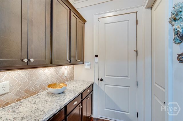 2189 Bessbrook Square, Statham, GA 30666