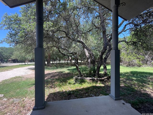 1640 Lonesome, Canyon Lake, TX 78133