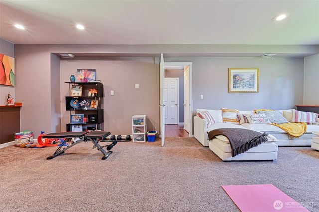 2626 SW 335th Court, Federal Way, WA 98023