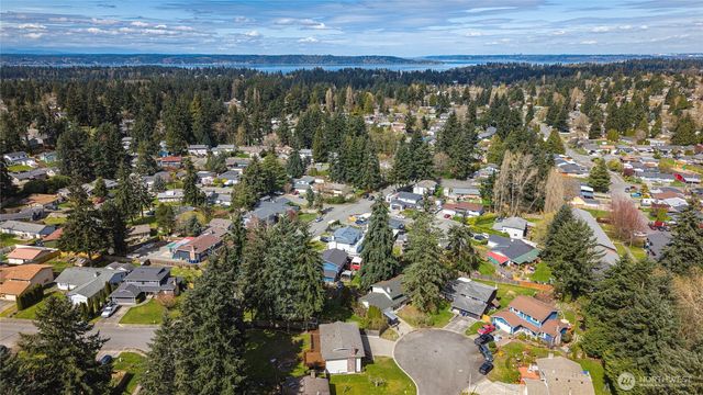 2626 SW 335th Court, Federal Way, WA 98023