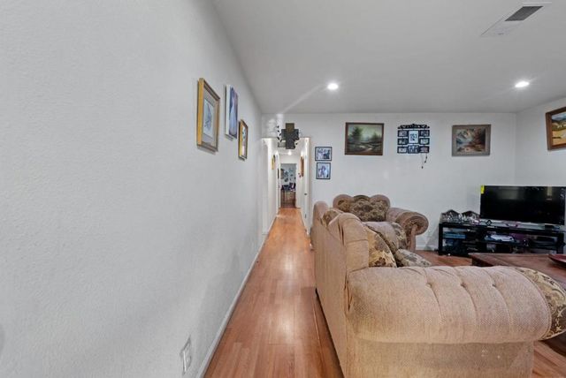 1780 Truckee Way, Salinas, CA 93906