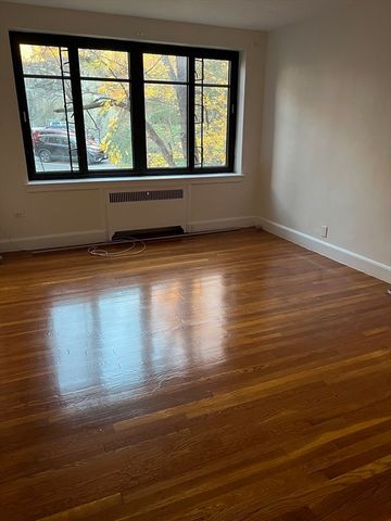 65 Strathmore Rd 31, Boston, MA 02135