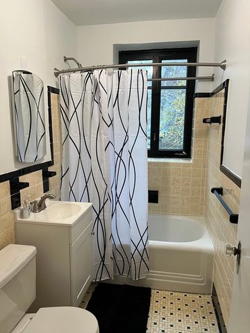 65 Strathmore Rd 31, Boston, MA 02135