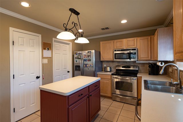 2317 Overlook Lane, Denton, TX 76207