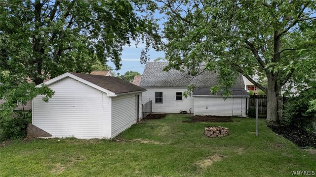 558 Loretta Street, Tonawanda, NY 14150