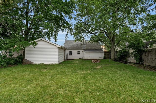 558 Loretta Street, Tonawanda, NY 14150