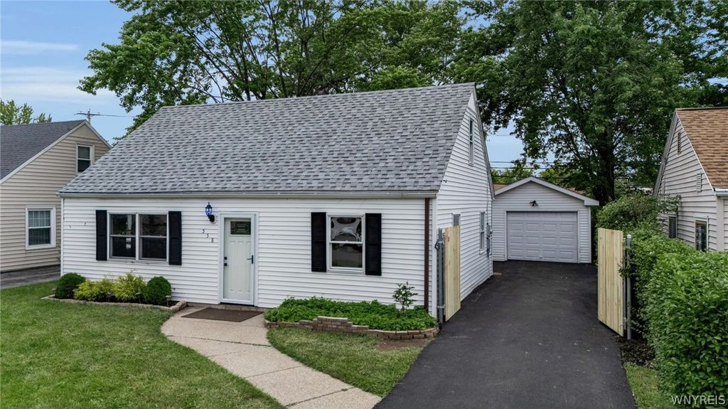 558 Loretta Street, Tonawanda, NY 14150