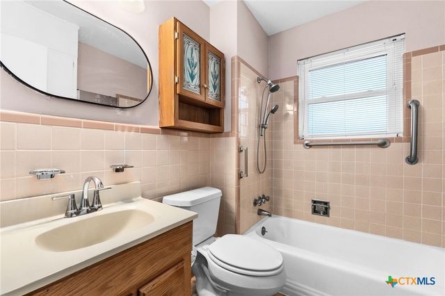 514 S 11th Street, Copperas Cove, TX 76522