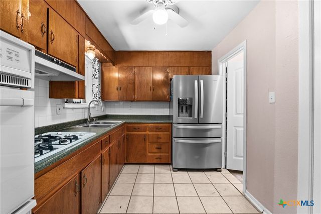 514 S 11th Street, Copperas Cove, TX 76522