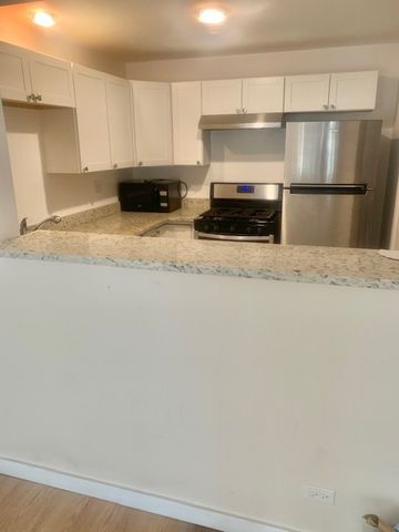 5201 Carriageway Drive 103, Rolling Meadows, IL 60008