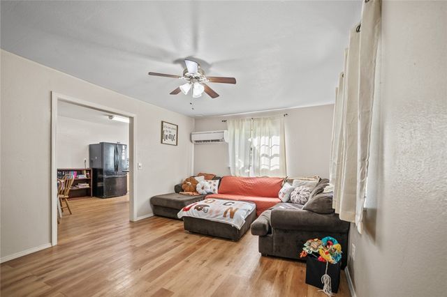 1504 State Highway 90, Jane, MO 64856