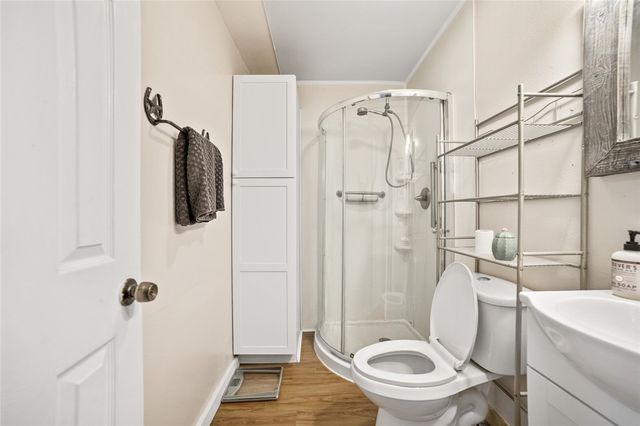 1504 State Highway 90, Jane, MO 64856