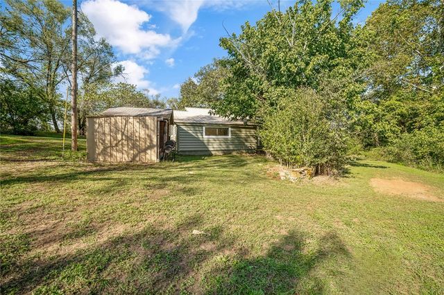 1504 State Highway 90, Jane, MO 64856